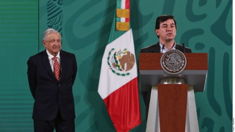 AMLO presenta plan de Seguridad Social para periodistas independientes