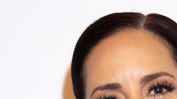 Stephanie Salas / Silvia Pinal.