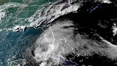 Alex, la primera tormenta tropical del año que se forma en el océano Atlántico