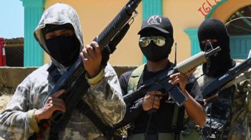 jóvenes armados en México