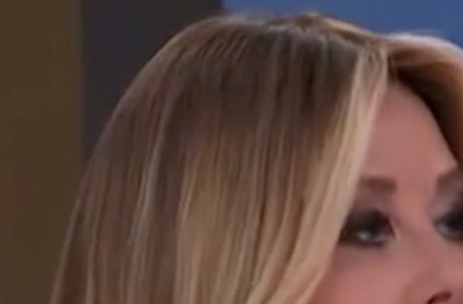 Myrka Dellanos y Verónica Bastos protagonizan fuerte debate en 'La Mesa Caliente'.