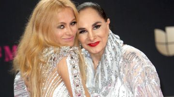 Susana Dosamantes y Paulina Rubio.