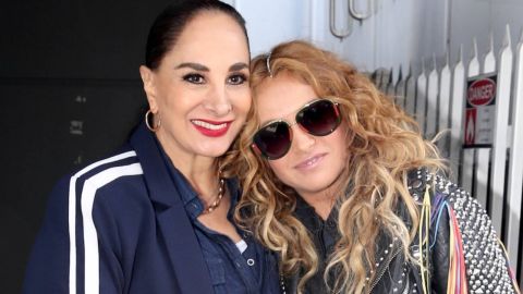 Susana Dosamantes y su hija Paulina Rubio.