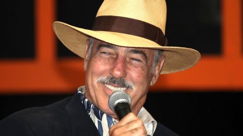 Andrés García.