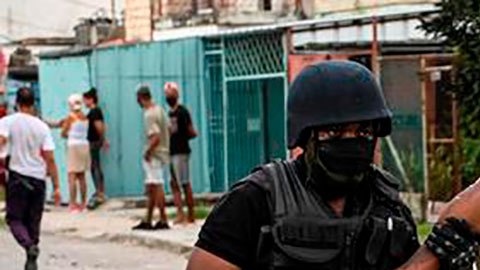 Cuba: HRW denuncia violaciones a los derechos humanos a un año del 11-J
