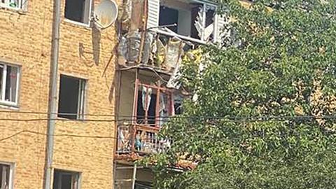 Ataque ruso con misiles en el centro de Ucrania deja al menos 23 muertos, entre ellos tres niños