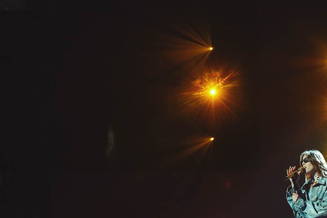 Danna Paola ensayando en 'Premios Juventud' 2022