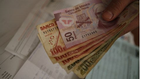 Empresarios mexicanos ya no pagan al fisco… ¡sino al crimen organizado! MEXICO.