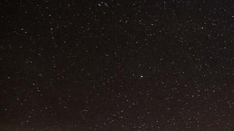 Bola de fuego iluminó el cielo nocturno