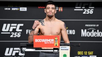 Brandon Moreno quiere regresar a México con el cinturón de la UFC.