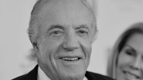 Muere James Caan