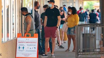 Departamento de Justicia demanda a Arizona por ley electoral que requiere prueba de ciudadanía para votar federalmente
