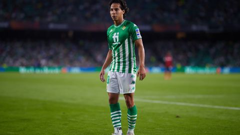 Diego Lainez, futbolista mexicano.