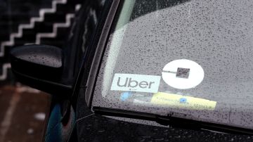 Uber enfrenta una gran demanda por abusos sexuales a pasajeras.