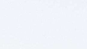 VIDEO: Grupo de religiosos rocía agua bendita y hace 'ritual' frente a bar gay en Argentina