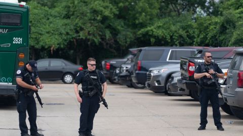 Tiroteo en Illinois: "No voy a dejar de luchar contra la epidemia de violencia armada", asegura Biden