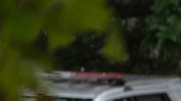 Gobernador de Illinois se dice furioso por la violencia con armas en EE.UU.