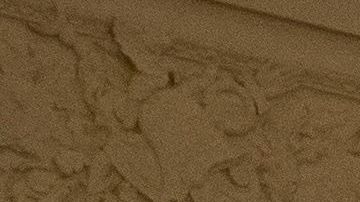 Una imagen del exvicepresidente Mike Pence (i) se mostró en una pantalla durante la audiencia.