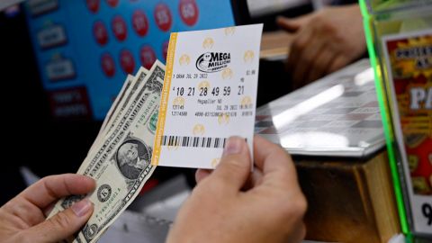 La lotería Mega Millions espera todavía que alguien reclame los $1,3437 millones de dólares.