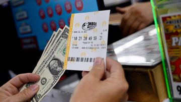 La lotería Mega Millions espera todavía que alguien reclame los $1,3437 millones de dólares.
