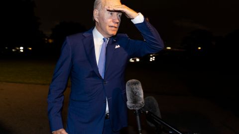 El presidente Biden tiene baja popularidad.