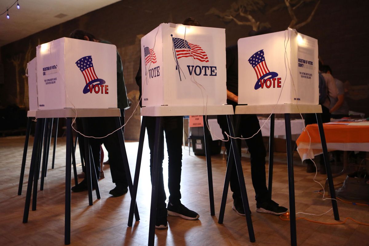 Según el director de Raza y Etnicidad del Pew Research Center es difícil prever cuantos latinos votarán en las elecciones intermedias.