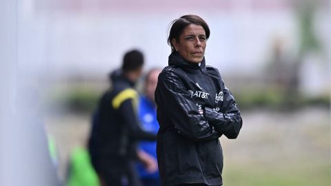 Maribel Dominguez sale por la puerta de atrás de la selección de México femenil sub-20.