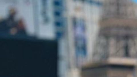 Influencer es trasladada al hospital de emergencia por aguantarse los gases frente a su novio