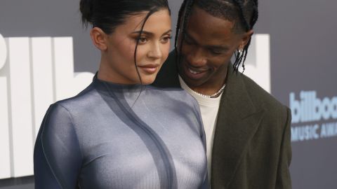 Kylie Jenner y Travis Scott.