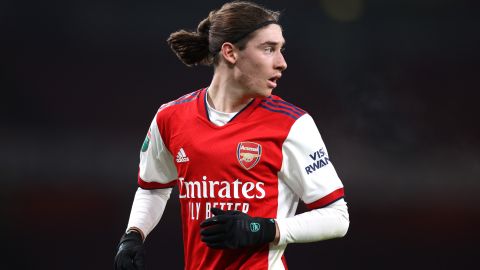 Marcelo Flores quedó marginado de la pretemporada con el Arsenal.