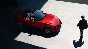 El Mazda MX-5 2022 figura entre las opciones que se pueden adquirir por menos de $30,000 dólares