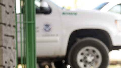 Migrantes detenidos por las autoridades
