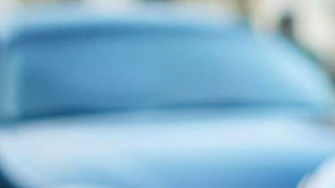 Mujer de Georgia atropella a policía para evitar ser arrestada, llevaba a un niño abordo