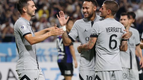 El PSG se impuso con goleada 6-2 ante el Gamba Osaka.