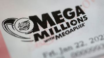 Premio mayor de Mega Millions se dispara a $790 millones de dólares, el tercero mayor en la historia al no haber boleto ganador