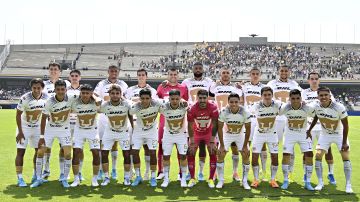 El equipo de Pumas en su primer partido del torneo Apertura 2022.