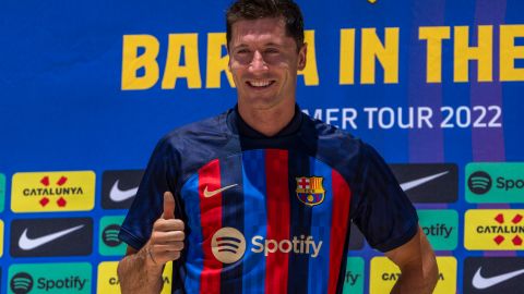 Robert Lewandowski en su presentación con el FC Barcelona.