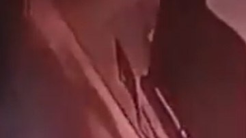 Sicarios incendian negocio