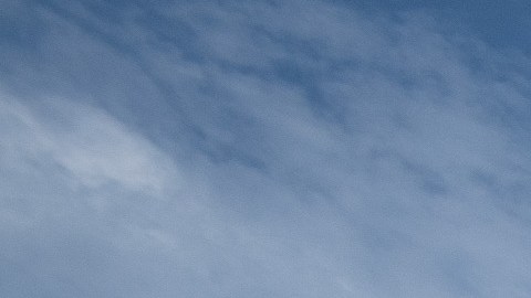 Video muestra como ucranianos huyen y el cielo se oscurece cuando misiles rusos atacan ciudad de Vinnytsia matando a 23 civiles