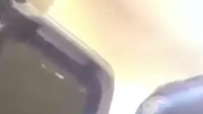 Video muestra el instante en que un hombre esposado se rompe el cuello para quedar paralítico dentro una patrulla de la policía