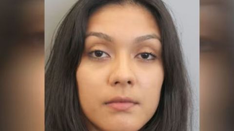 Elvia Y. Castillo-Martínez, de 22 años, fue arrestada.