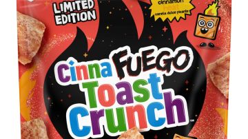 portada del nuevo producto Cinna Fuego Toast Crunch en colores rojo y negro.