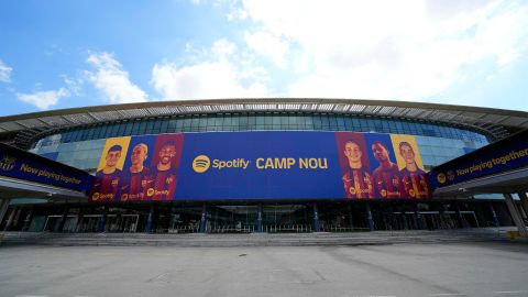 En la fachada del estadio tendrá figuras del equipo masculino y femenino de fútbol.