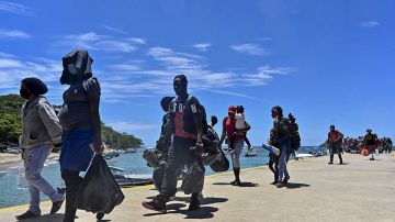 La Guardia Costera ha detenido a casi 4 mil migrantes cubanos en el año fiscal.