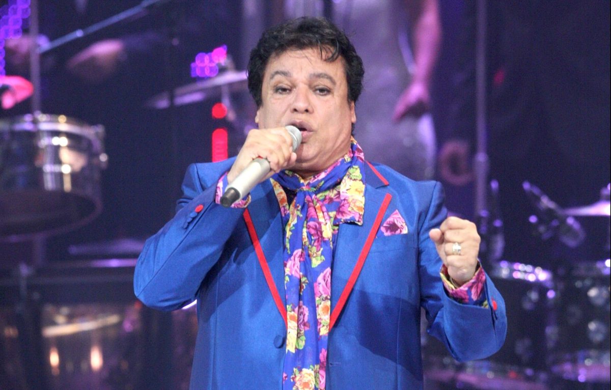 Revelan que Juan Gabriel escondía sus tesoros en cuartos secretos de su casa en San Miguel Allende - La Opinión