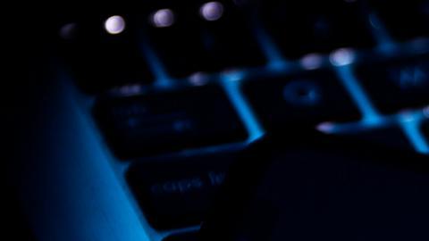 Exempleado de Twitter es declarado culpable de espiar para Arabia Saudita