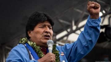 Evo Morales teme "ataque" tras el robo de su teléfono móvil