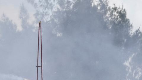 Soldados disparan obuses en un ejercicio militar en la región taiwanesa de Pingtung. (9.08.2022).