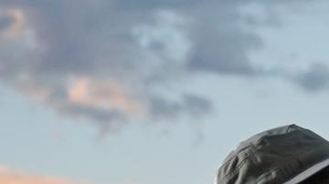 "Entre los blancos, la brecha entre quienes viven en condados demócratas o condados republicanos fue sustancial".