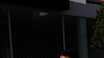 Canciller de México muestra ‘Quantum’, el “vehículo más barato del mercado” de origen boliviano